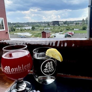 Monkless Belgian Ales - Hibiscus ginger ale - Belgian Near Me - Bend, Oregon