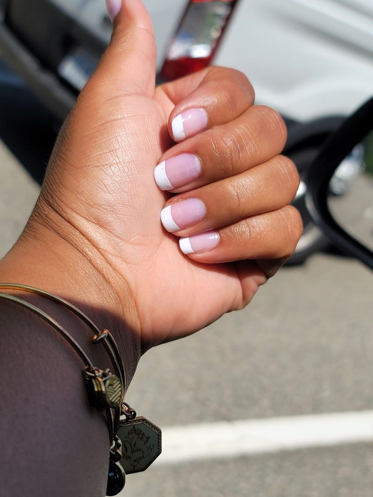 VA NAILS Updated September 2024 28 Reviews 4644 Commonwealth Centre Pkwy, Midlothian