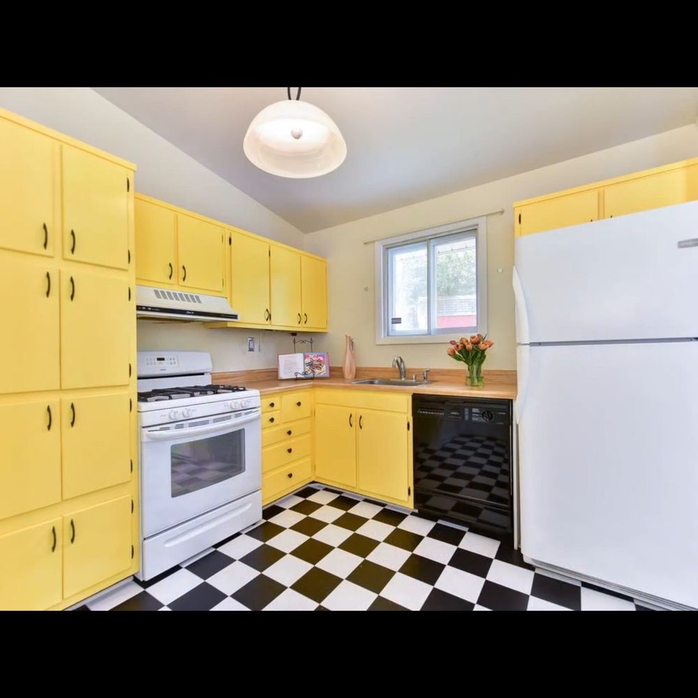 M3 Renovations - Sad, old kitchen with no counter space and questionable design choices. Yikes. - General Contractors Near Me M3 Renovations - Sad, old kitchen with no counter space and questionable design choices. Yikes. - General Contractors Near Me
