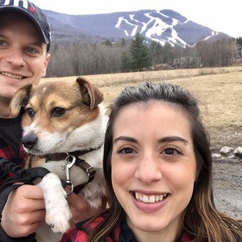 Hunter Mountain Brewery - dog-friendly patio views of hunter mountain - Breweries Near Me - Hunter, New York