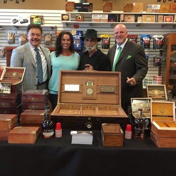 LaFamosa Cigars - Tobacco Shops Near Me - Lakeland, Florida LaFamosa Cigars - Tobacco Shops Near Me - Lakeland, Florida
