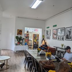 Creative Grounds DC - Indoor seating area
