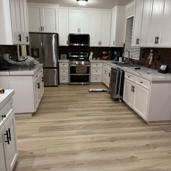 ParagonCA - Kitchen - Flooring Near Me - Riverbank, California