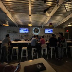 The Hidden Grove - Inside bar