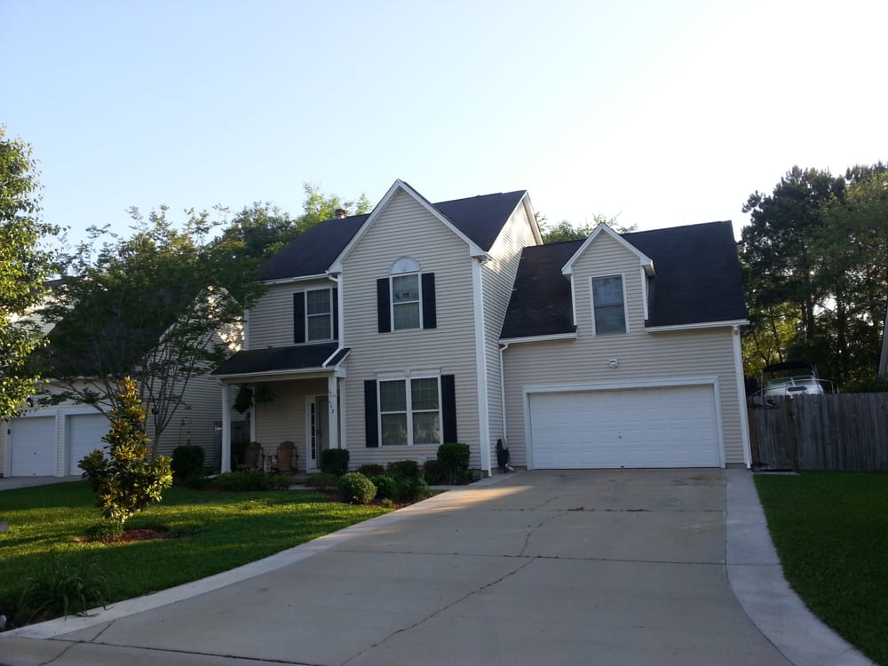 Slide of Top Notch Roofing & Exteriors