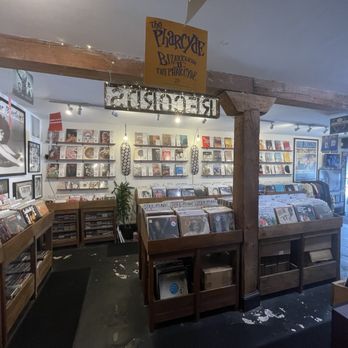 Tiger Records - Vinyl Records Near Me - Jacksonville, Florida Tiger Records - Vinyl Records Near Me - Jacksonville, Florida