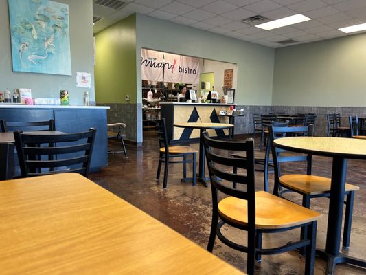 Mian Bistro by null