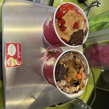 Menchie's Frozen Yogurt - Frozen yogurt loaded cups - Ice Cream & Frozen Yogurt Near Me - Guelph, Ontario Menchie's Frozen Yogurt - Frozen yogurt loaded cups - Ice Cream & Frozen Yogurt Near Me - Guelph, Ontario