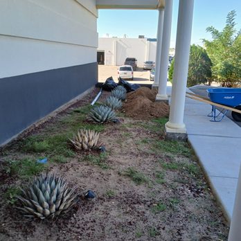 Lliguin Landscaping - Landscaping Near Me - Albuquerque, New Mexico