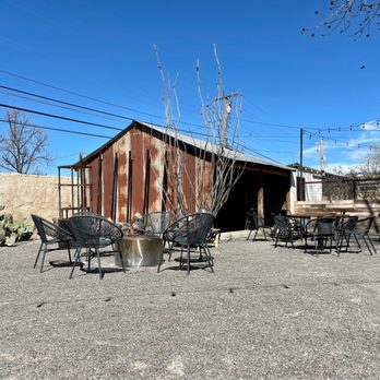 Marfa Para Llevar - Great private outdoor space - Italian Near Me - Marfa, Texas