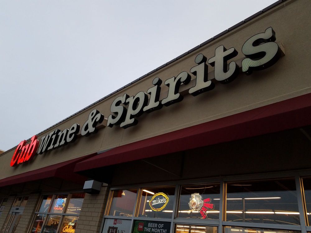 CUB WINE & SPIRITS ROSEMOUNT 22 Photos Beer, Wine & Spirits
