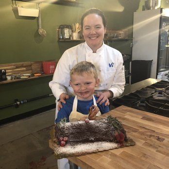 Create Kitchen & Bar - Cooking Schools Near Me - Aurora, Colorado