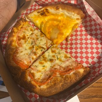 Scotty G's Pizzaria - a slice of cheese pizza - Pizza Near Me - Latrobe, Pennsylvania