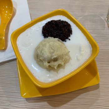 UC Dessert - Durian sticky rice - Desserts Near Me - Oakland, California UC Dessert - Durian sticky rice - Desserts Near Me - Oakland, California