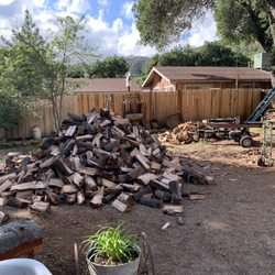 Allen Firewood - In home splitting service for customers with wood that needs to be split