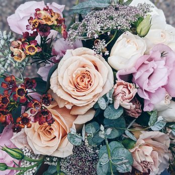 Bella Bloom - Floral Designers Near Me - Sacramento, California Bella Bloom - Floral Designers Near Me - Sacramento, California