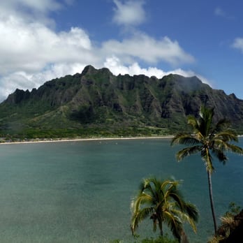 Mokolii Island - Great photo op - Beaches Near Me - Kaneohe, Hawaii Mokolii Island - Great photo op - Beaches Near Me - Kaneohe, Hawaii