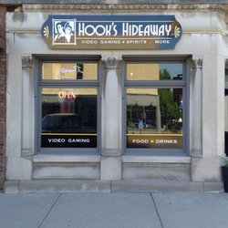 Hook's Hideaway - Video Gaming & Spirits