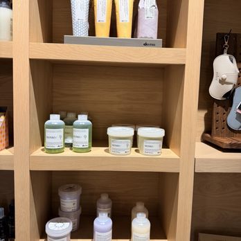 Sunny's Spa & Beauty Lounge - Massage Near Me - Oceanside, California
