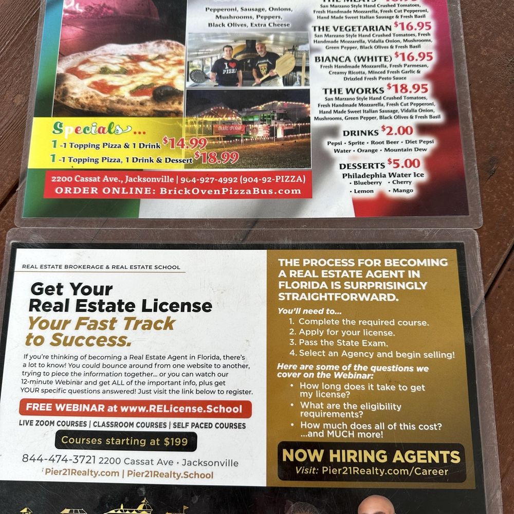 Simonetta's Brick Oven Pizza Bus - Pizza and real estate agency on the same property - Pizza Near Me - Jacksonville, Florida Simonetta's Brick Oven Pizza Bus - Pizza and real estate agency on the same property - Pizza Near Me - Jacksonville, Florida