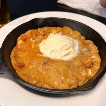 P.J. Whelihan's Pub + Restaurant - Doylestown - Salted Caramel Cookie - Gonna Love It!! - Sports Bars Near Me - Doylestown, Pennsylvania