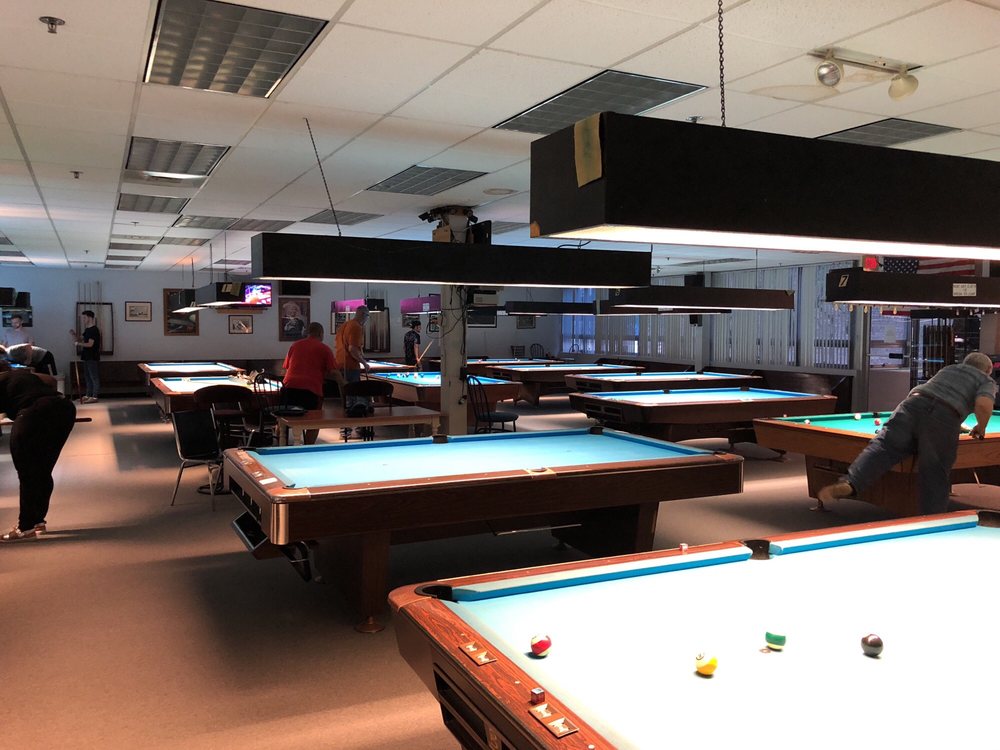 CLUB MED BILLIARD PARLOR Updated November 2024 14 Photos 101 S