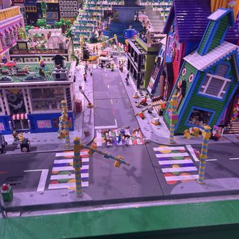 LEGO Discovery Center - Kids Activities Near Me - Springfield, Virginia