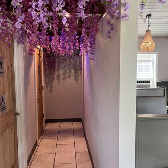 Baan Thai Bistro - Thai Near Me - Indianapolis, Indiana