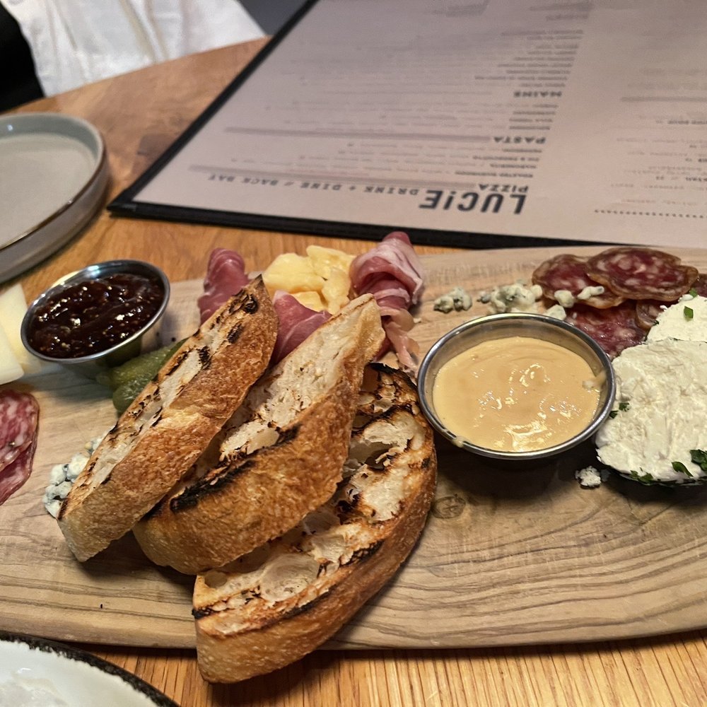 charcuterie board charcuterie board