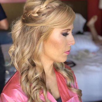 Reveal Hair & Makeup - Makeup Artists Near Me - Honolulu, Hawaii Reveal Hair & Makeup - Makeup Artists Near Me - Honolulu, Hawaii