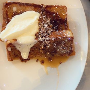 Full Belly - Pecan pie French toast - Breakfast & Brunch Near Me - San Antonio, Texas Full Belly - Pecan pie French toast - Breakfast & Brunch Near Me - San Antonio, Texas
