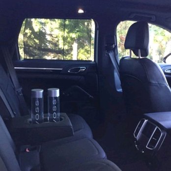 Chauffeurly - Complimentary Cold Bottled Water in Every Car! - Limos Near Me - Rosemont, Illinois Chauffeurly - Complimentary Cold Bottled Water in Every Car! - Limos Near Me - Rosemont, Illinois
