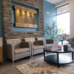 Hand & Stone Massage and Facial Spa - Lobby