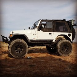 American Vintage 4x4 - Complete upgrade by AV4x4