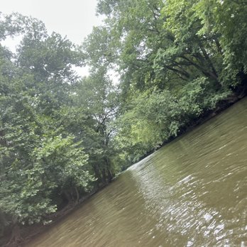 Trapper John's Canoe Livery - Rafting/Kayaking Near Me - Grove City, Ohio