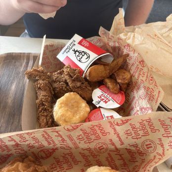Taco Bell / KFC - 3 piece tender combo with wedges , biscuit and kfc sauce. - Fast Food Near Me - Denver, North Carolina Taco Bell / KFC - 3 piece tender combo with wedges , biscuit and kfc sauce. - Fast Food Near Me - Denver, North Carolina