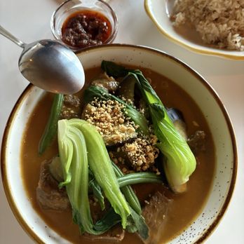Malaya Eats - Beef Kare Kare - Filipino Near Me - Reno, Nevada