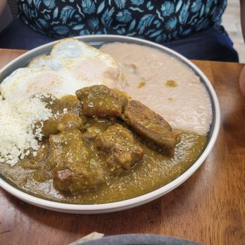 Don Chon Menudo - Chicharron en Salsa verde - Mexican Near Me - Pacoima, California Don Chon Menudo - Chicharron en Salsa verde - Mexican Near Me - Pacoima, California