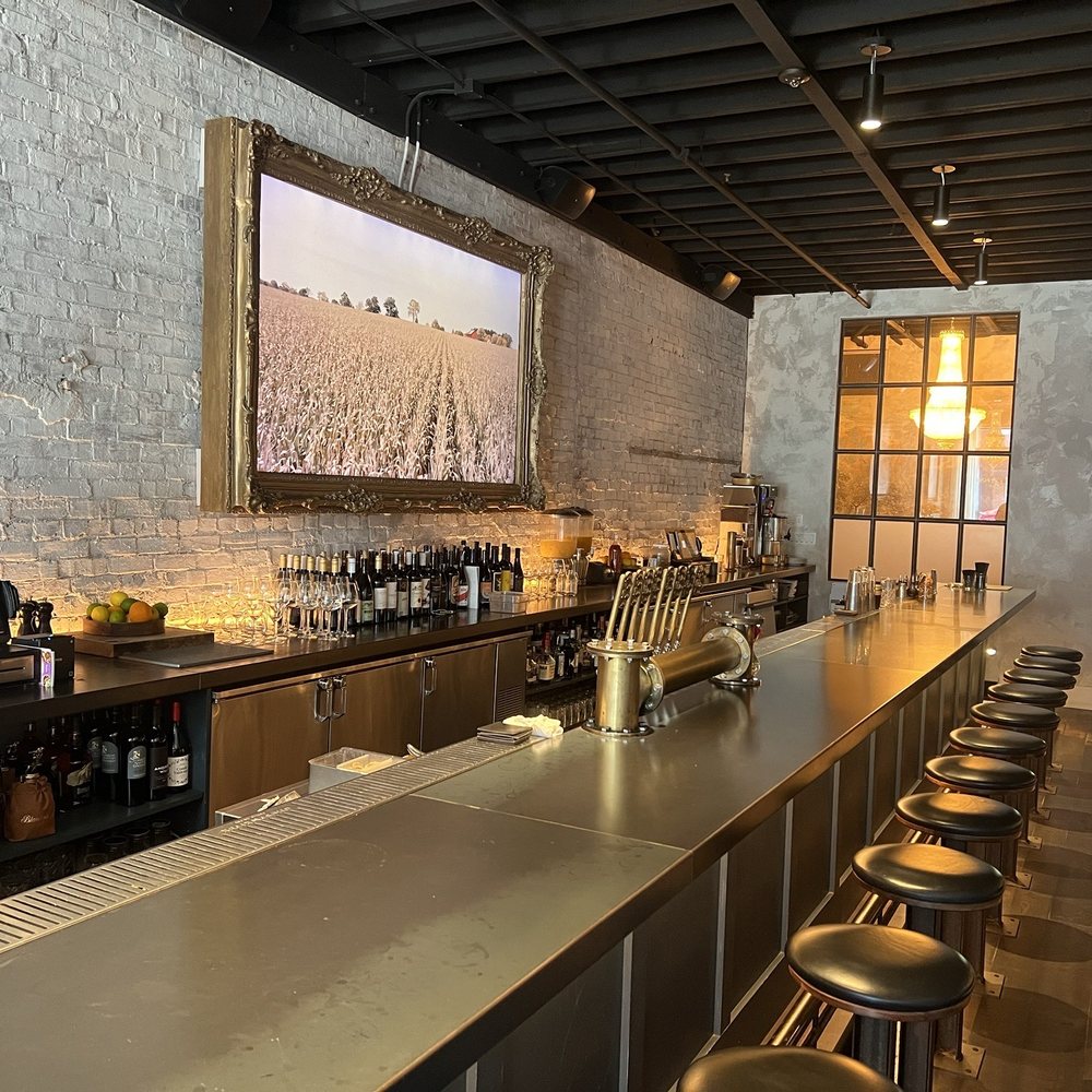 Ghostwriter Public House - Main bar - New American Near Me - Johnstown, Ohio Ghostwriter Public House - Main bar - New American Near Me - Johnstown, Ohio