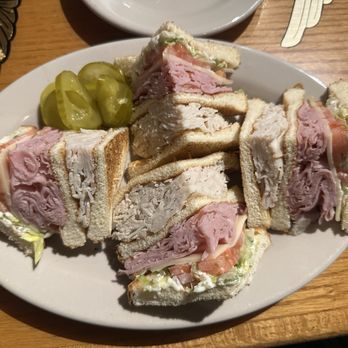 Southside Cafe - I ordered a club sandwich with no bacon. The bread was perfectly toasted. - American Near Me - Slidell, Louisiana