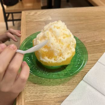 Tropical Sno & Creamery - Hawaiian style (shaved ice in top, ice cream under) - Shaved Ice Near Me - Phoenix, Arizona