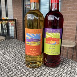 Currahee Vineyards & Winery - Sunrise is fresh peaches and Sunset is tart strawberries from the field.