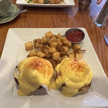Belle Vie Bistro - Eggs Benedict was good. Eggs cooked perfectly. Hollandaise sauce was a little salty . English muffin was store bought. - Breakfast & Brunch Near Me - Rockwall, Texas Belle Vie Bistro - Eggs Benedict was good. Eggs cooked perfectly. Hollandaise sauce was a little salty . English muffin was store bought. - Breakfast & Brunch Near Me - Rockwall, Texas