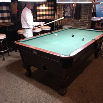 Busby's West - Pool Table - Sports Bars Near Me - Santa Monica, California Busby's West - Pool Table - Sports Bars Near Me - Santa Monica, California