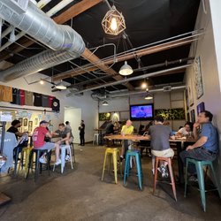 Calicraft Brewing - Inside