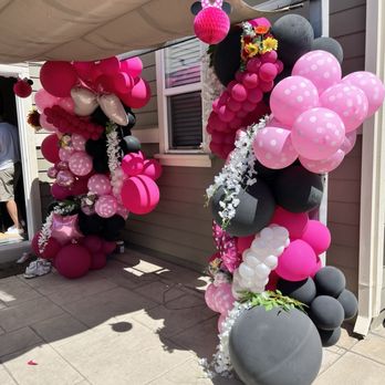 Wow Factor Moments - Balloon Services Near Me