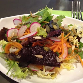 Rasoterra - Salas with light orange tasting dressing - Vegetarian Near Me - Barcelona, B Rasoterra - Salas with light orange tasting dressing - Vegetarian Near Me - Barcelona, B