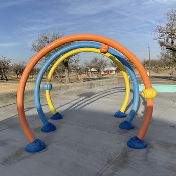Newman Park - Another structure in the splash pad area - Parks Near Me - Sweetwater, Texas