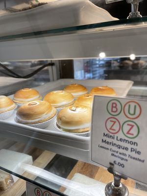 Buzz Bakeshop by null
