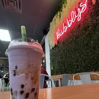Bubblys - We only had to drive 35 miles south from home but we found this delightful little place with tonkotsu ramen and boba tea! - Asian Fusion Near Me - Hickory, North Carolina
